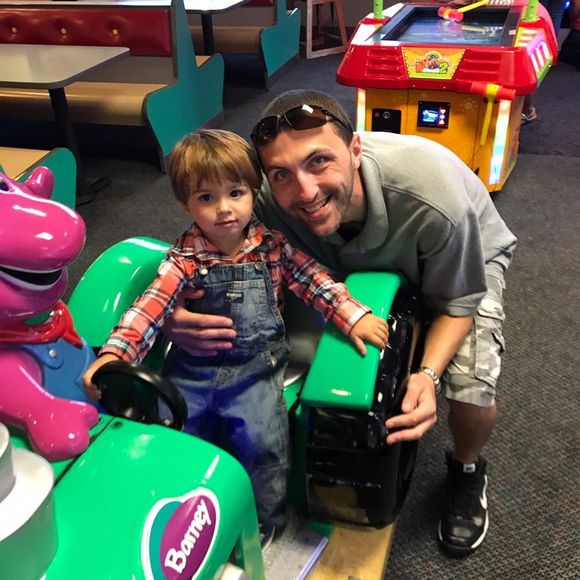 Meet your Posher, Matt - Picture 1 of 1